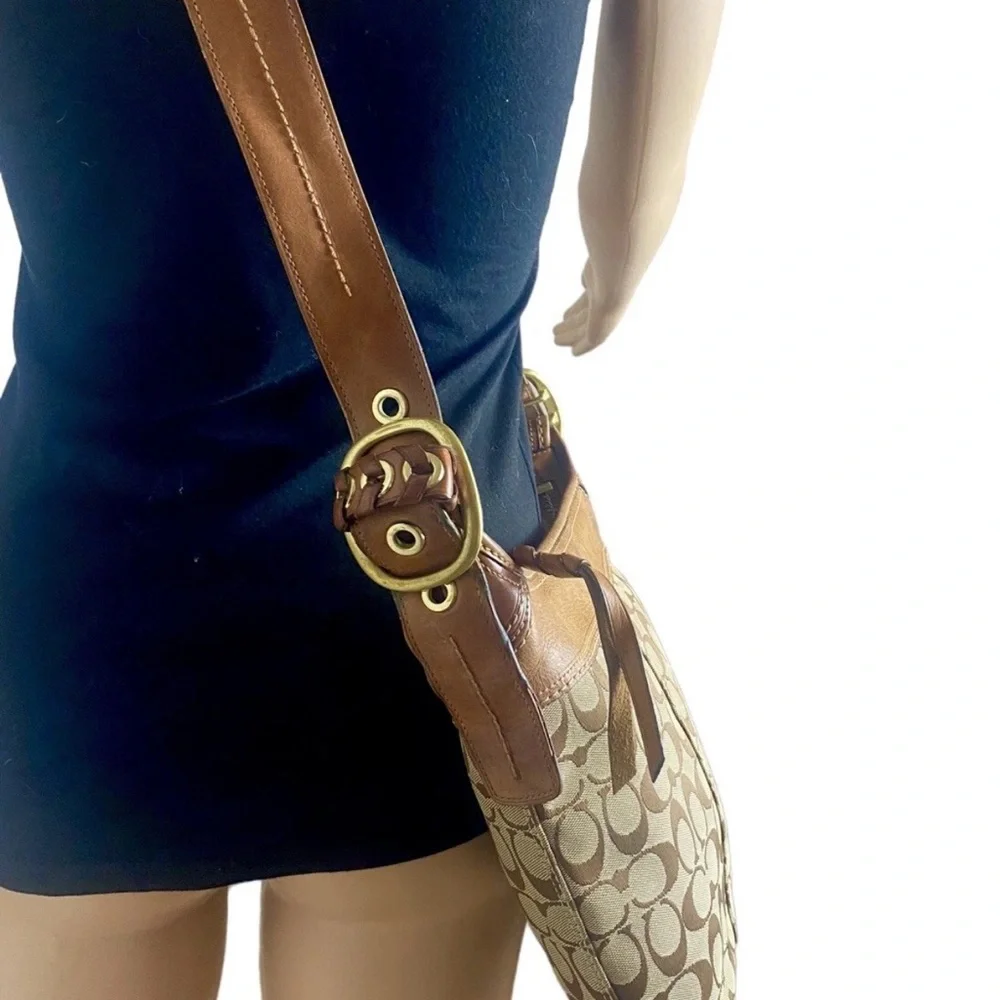 Coach Bleeker Bucket Signature Jacquard Shoulder Crossbody 1941 Upgrades Plus 👜